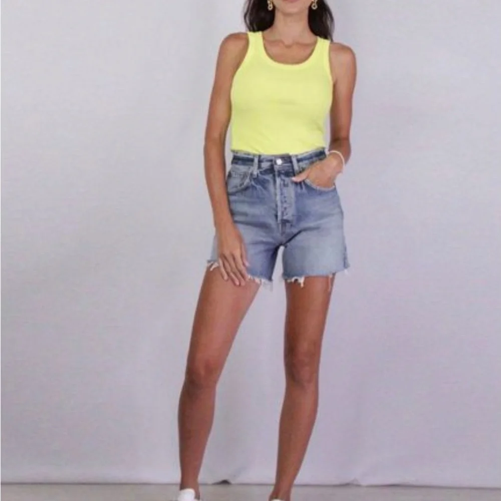 Agolde Riley High Rise Short - Picture 4 of 7